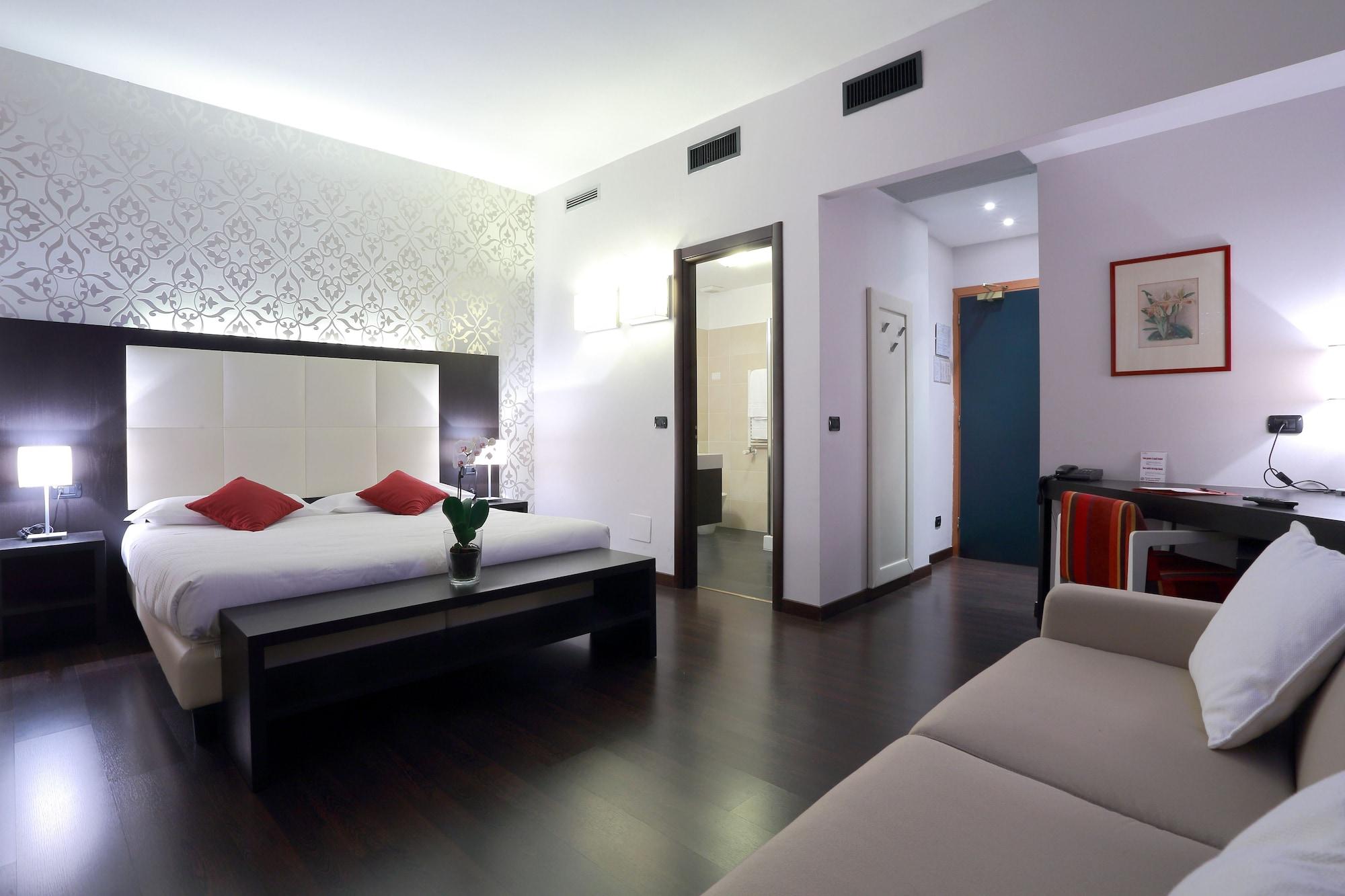 Hotel La Torretta Bollate Bagian luar foto