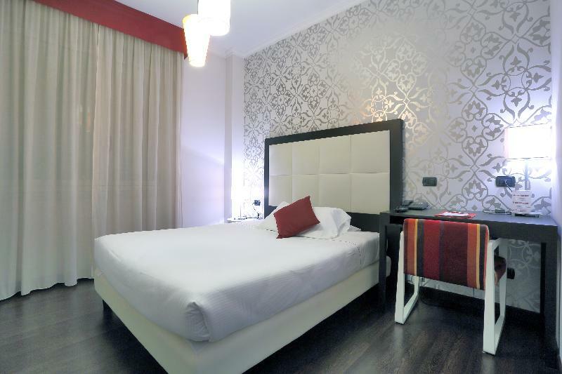 Hotel La Torretta Bollate Bagian luar foto